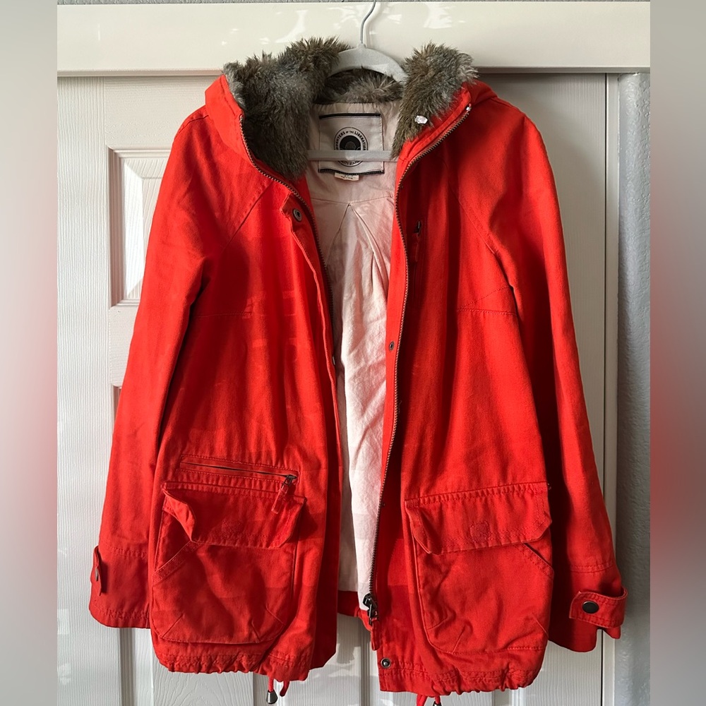 Daughters of the Liberation Coat, size small